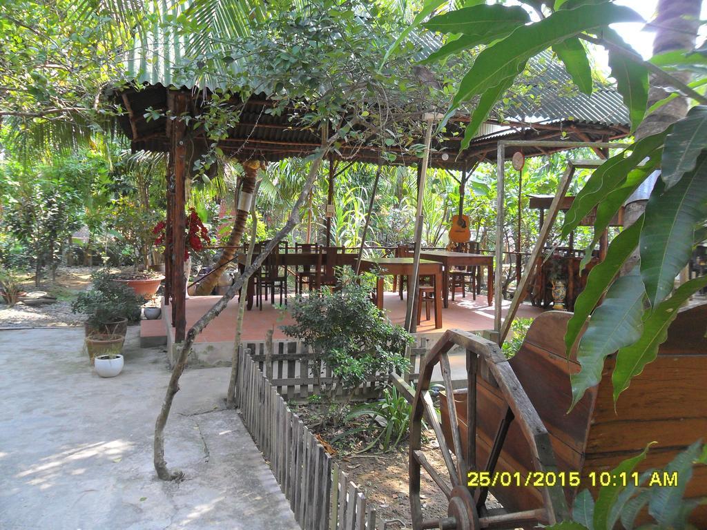 Queen Room with Two Queen Beds and City View - Non-Smoking,169413843:JPEG